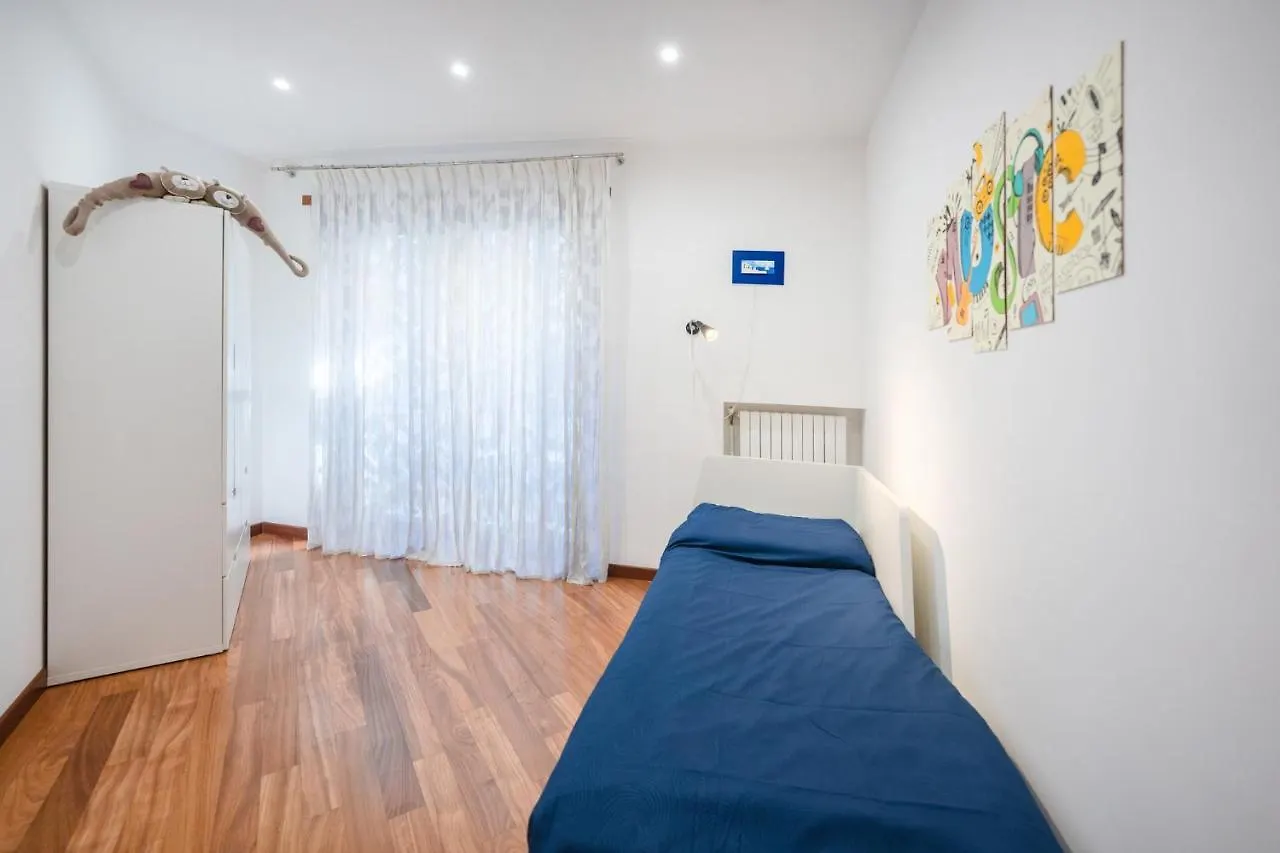 Napoli Charming Apartments Vomero 